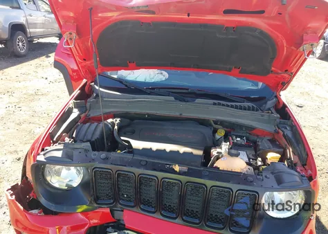 2021 Jeep Renegade Jeepster Fwd z USA, uszkodzony, nr VIN ZACNJCAB8MPM38413